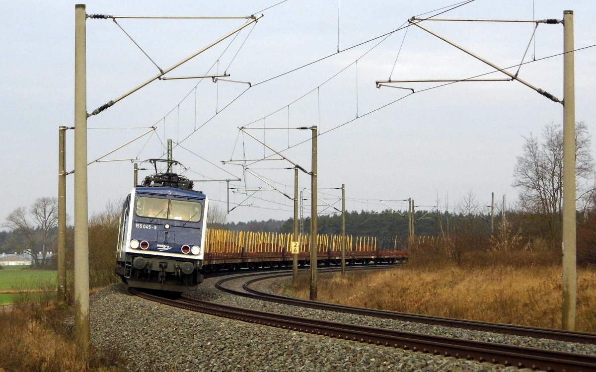 Am 05.02.2016   die 155 045-9 von der IntEgro (Press) aus Richtung Borstel und fuhr weiter in Richtung Stendal .