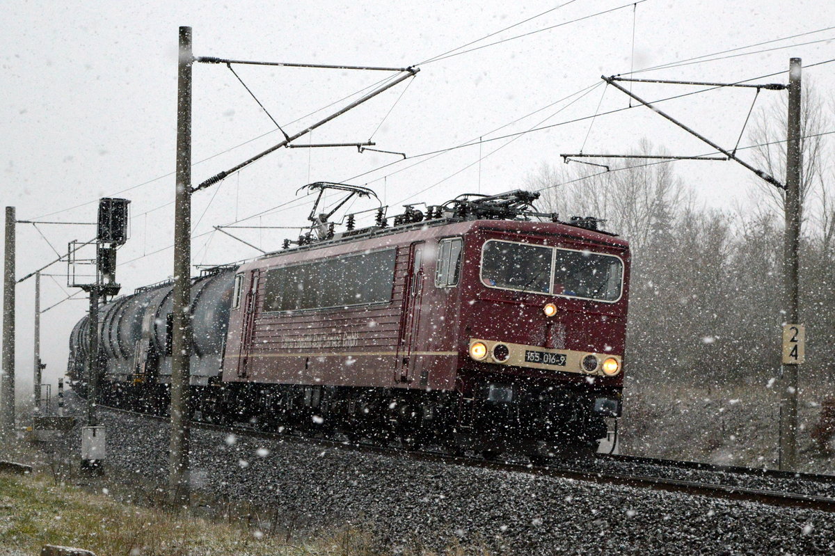 Am 05.02.2021 kam die  155 016-9 von der CLR - Cargo Logistik Rail-Service GmbH, aus Richtung Wittenberge und fuhr weiter in Richtung Stendal .