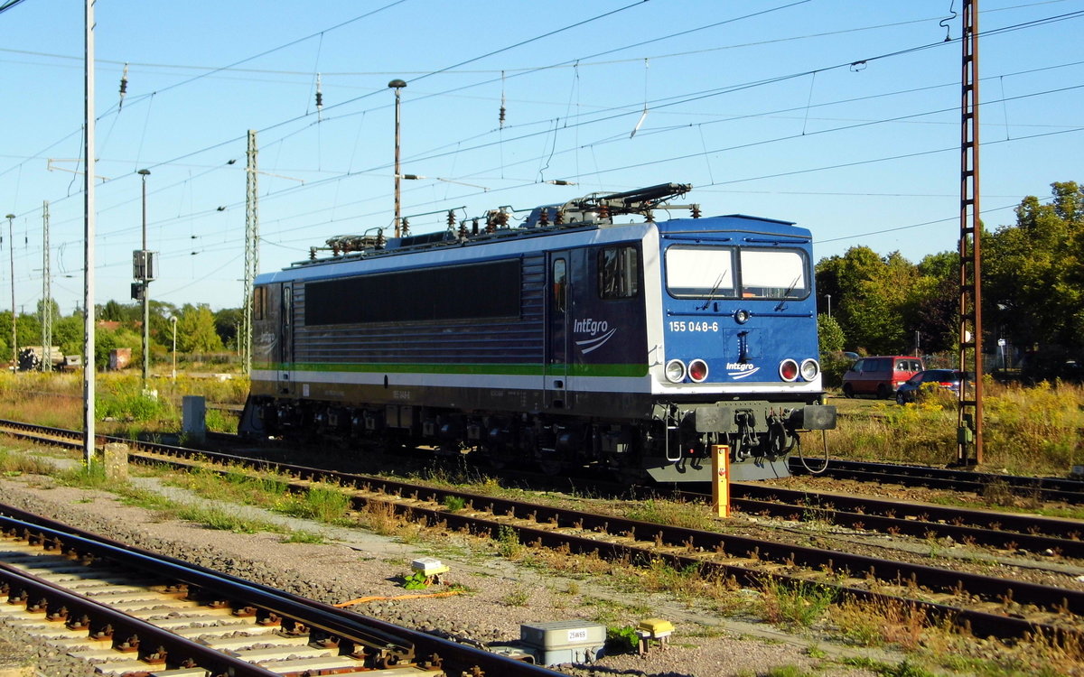 Am 06.09.2016 war die 155 048-6 von der IntEgro (Press) in Stendal abgestellt .
