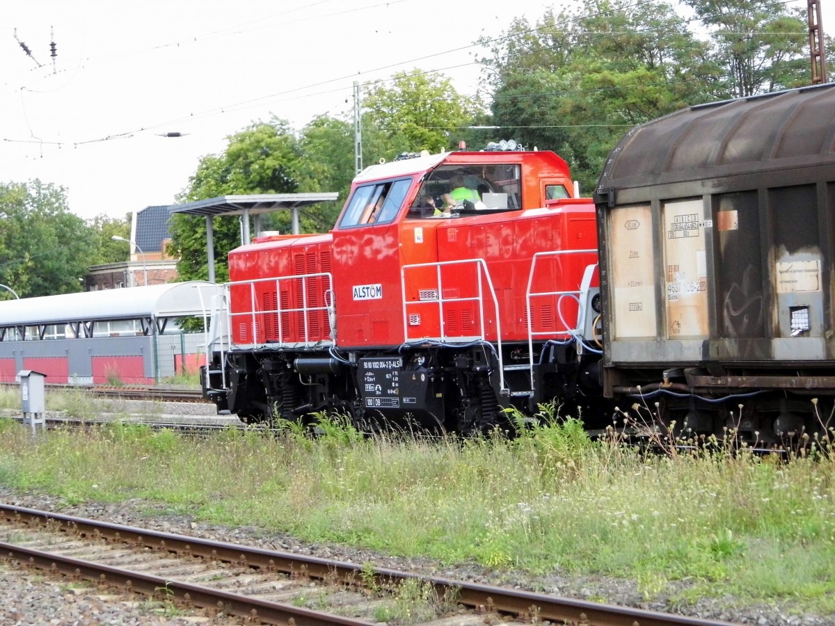 Am 25.08.2015 kam die 1002 004-6  von der DB (ALS) aus Richtung Wittenberge nach Stendal .