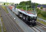 Am 1.07.2014 kam die LEW 11766 - EBS  142 145-2  aus der Richtung Wittenberge und fuhr nach Stendal .