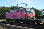 Am 13.10.2021 kam die  5 370 034-8 von der  Laude  aus Richtung  Stendal und fuhr nach  Berlin .